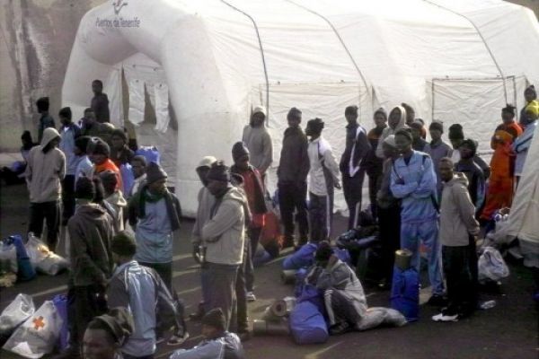 Γκάμπια: Περισσότεροι από 45.000 άνθρωποι έχουν εγκαταλείψει τη χώρα