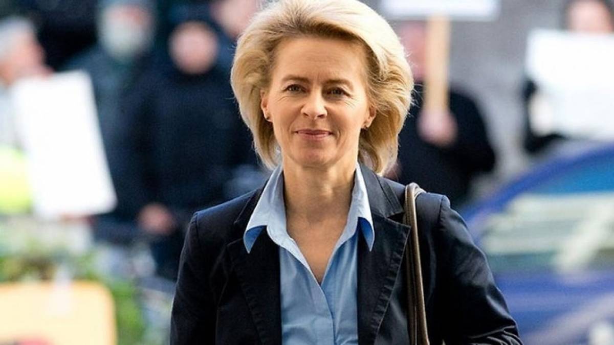 Φον ντερ Λάιεν: Περισσότερος χρόνος στη Βρετανία για το Brexit