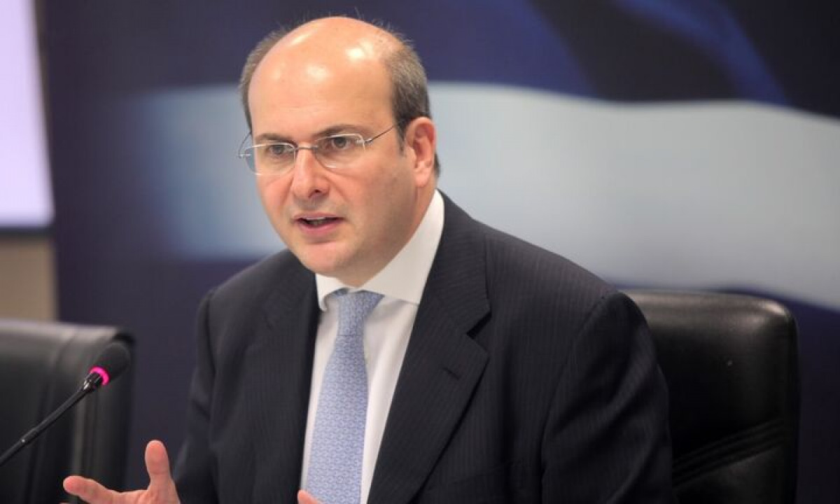 Χατζηδάκης: Οι εκκρεμείς συντάξεις έχουν πέσει στις 60.000 φέτος