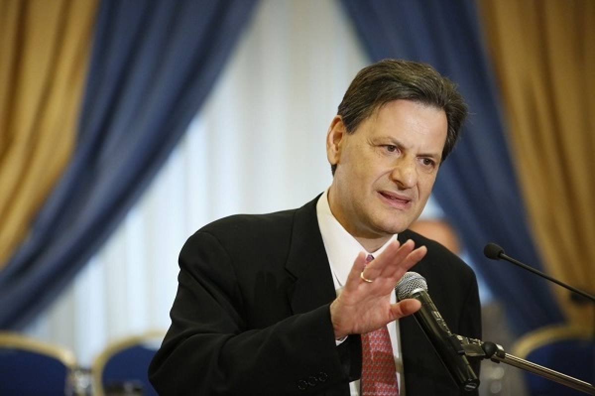 Σκυλακάκης: Στα σκαριά νέα μέτρα στήριξης για τις πληττόμενες επιχειρήσεις
