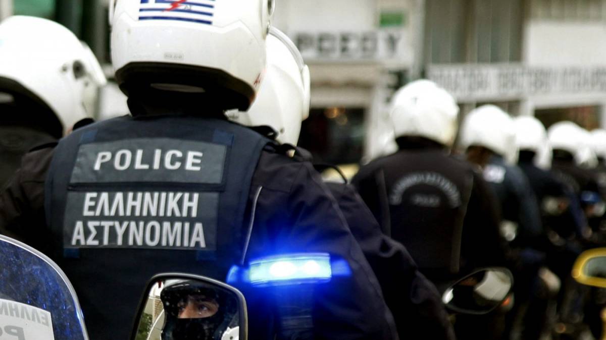 ΕΛΑΣ: Πάνω από επτά τόνοι παράνομων προϊόντων σε «επιχείρηση σκούπα»