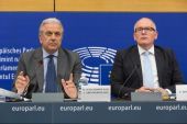 Καταργείται η Frontex