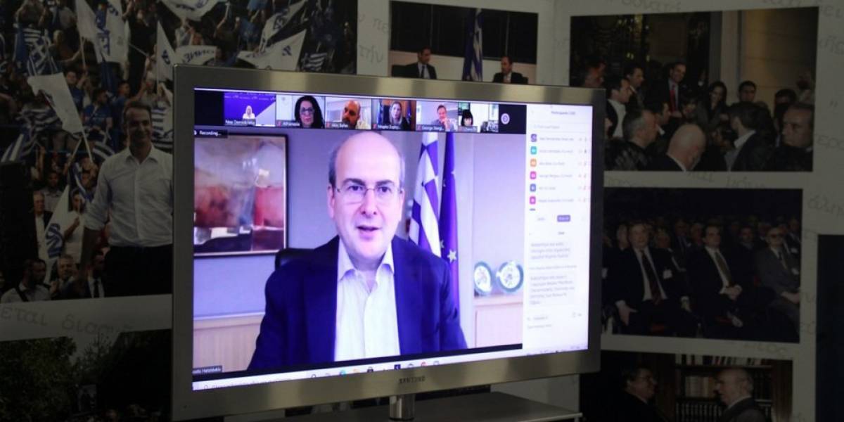Κυβέρνηση για εργασιακό: Αίρονται τα αντικίνητρα για την πρόσληψη γυναικών