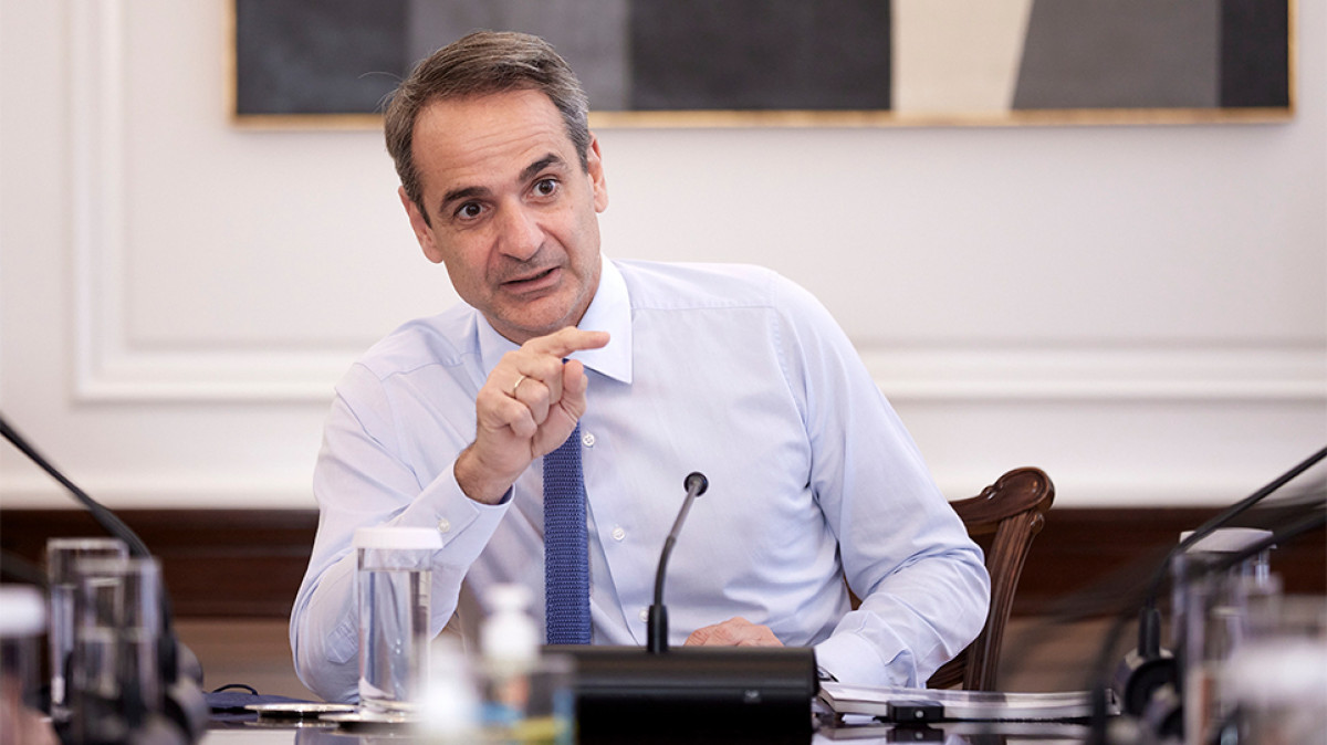 Μητσοτάκης: Σήμερα πιστώνεται ο πρώτος βασικός μισθός των 713 ευρώ