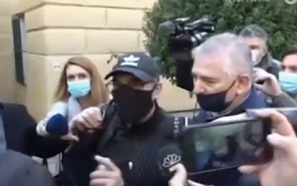 Νότης Σφακιανάκης: Αναβλήθηκε επ' αόριστον η δίκη του -Δηλώσεις Κούγια