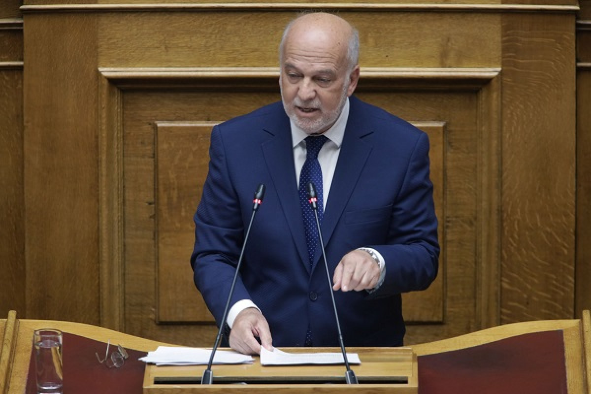Φλωρίδης: Ποινές και πρόστιμα στους καθ' έξιν μηνυτές