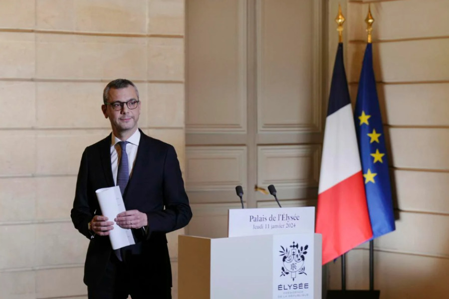 Ανασχηματισμός στη Γαλλία: Ποια υπουργεία άλλαξαν ηγεσία