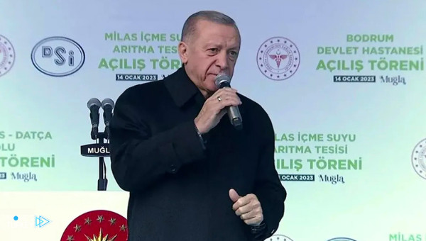 Το «τροπάριο» με πυραύλους και… νύχτα συνεχίζει ο Ερντογάν