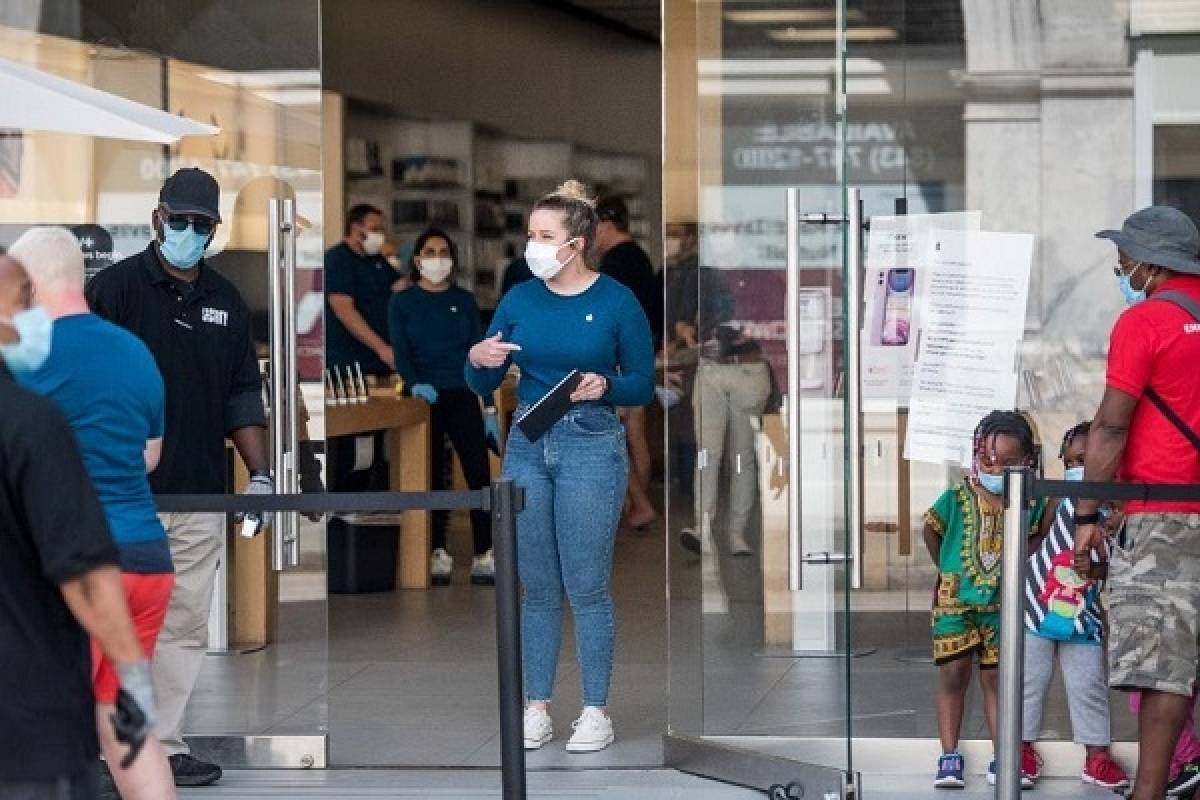 ΗΠΑ: Χαμηλότερες των προβλέψεων οι λιανικές πωλήσεις τον Αύγουστο