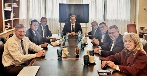 Ανακαίνιση Σχολικών Κτιρίων: Δωρεά €100 εκατ. απ’τις 4 συστημικές τράπεζες