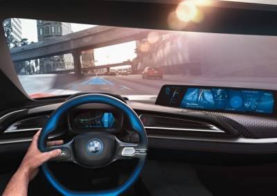 Σε πλήρη ανάπτυξη η αυτόνομη οδήγηση από την BMW