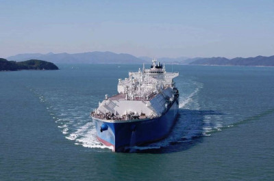 Πλοία LNG δεν ξεφορτώνουν μέχρι να ανέβουν οι τιμές