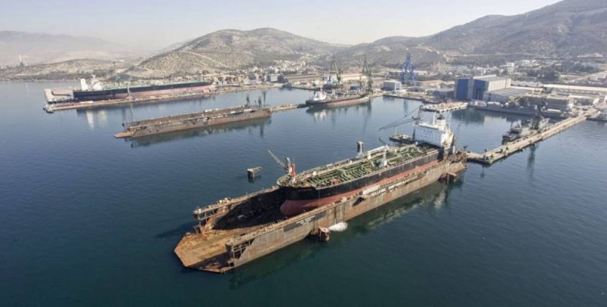 Εν αναμονή της προκήρυξης για τα ναυπηγεία Σκαραμαγκά