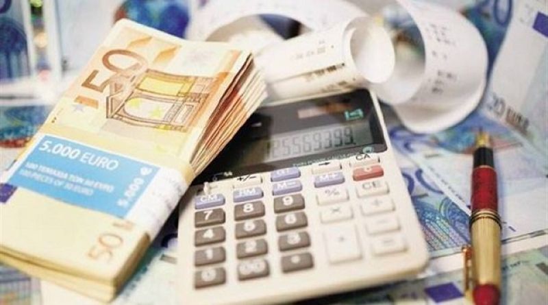 "Ψήνονται" αλλαγές στον προσδιορισμό προκαταβολής φόρου 55%