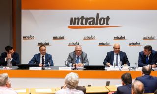H PwC και στην Intralot