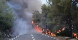 Καλύτερη εικόνα στη φωτιά στο Σοφικό Κορινθίας- Τραυματίστηκαν 3 πυροσβέστες