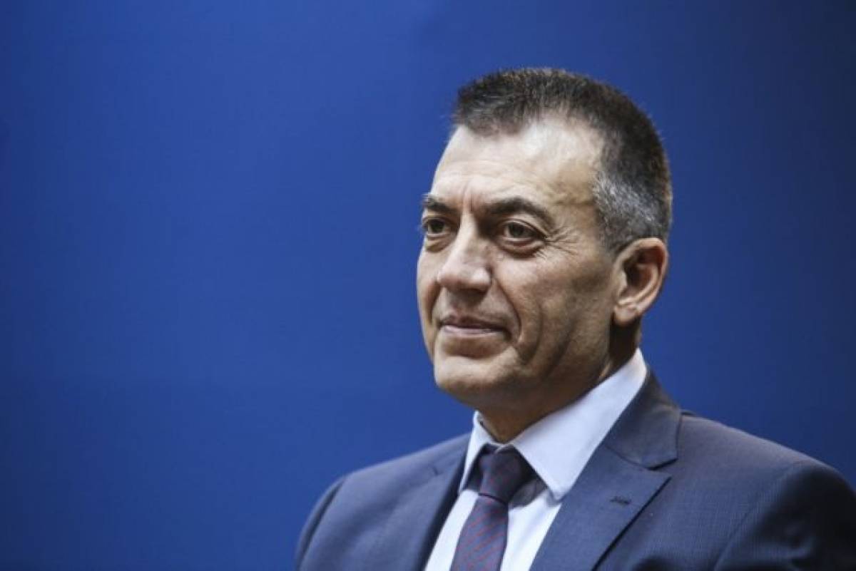 Βρούτσης: Δεν κινδυνεύουν τα εφάπαξ