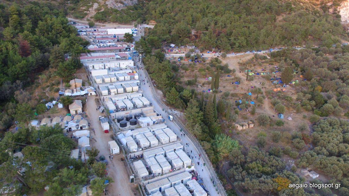Συνεχίζεται η κατεδάφιση του ΚΥΤ στο Βαθύ Σάμου