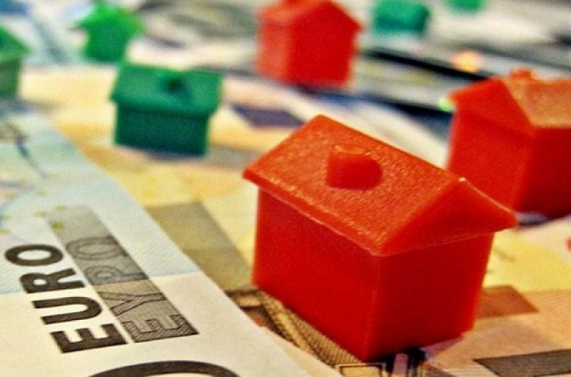 Έρχονται πακέτα ρυθμίσεων για στεγαστικά και καταναλωτικά δάνεια