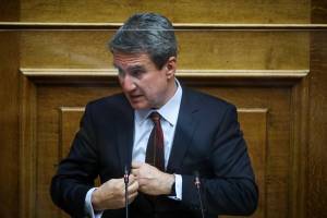 Λοβέρδος: Οι ανεμβολίαστοι βουλευτές να μιλούν στην Ολομέλεια μέσω τηλεδιάσκεψης