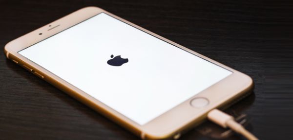 Apple:Νέα λειτουργία ενημέρωσης του χρήστη για την «υγεία» της μπαταρίας