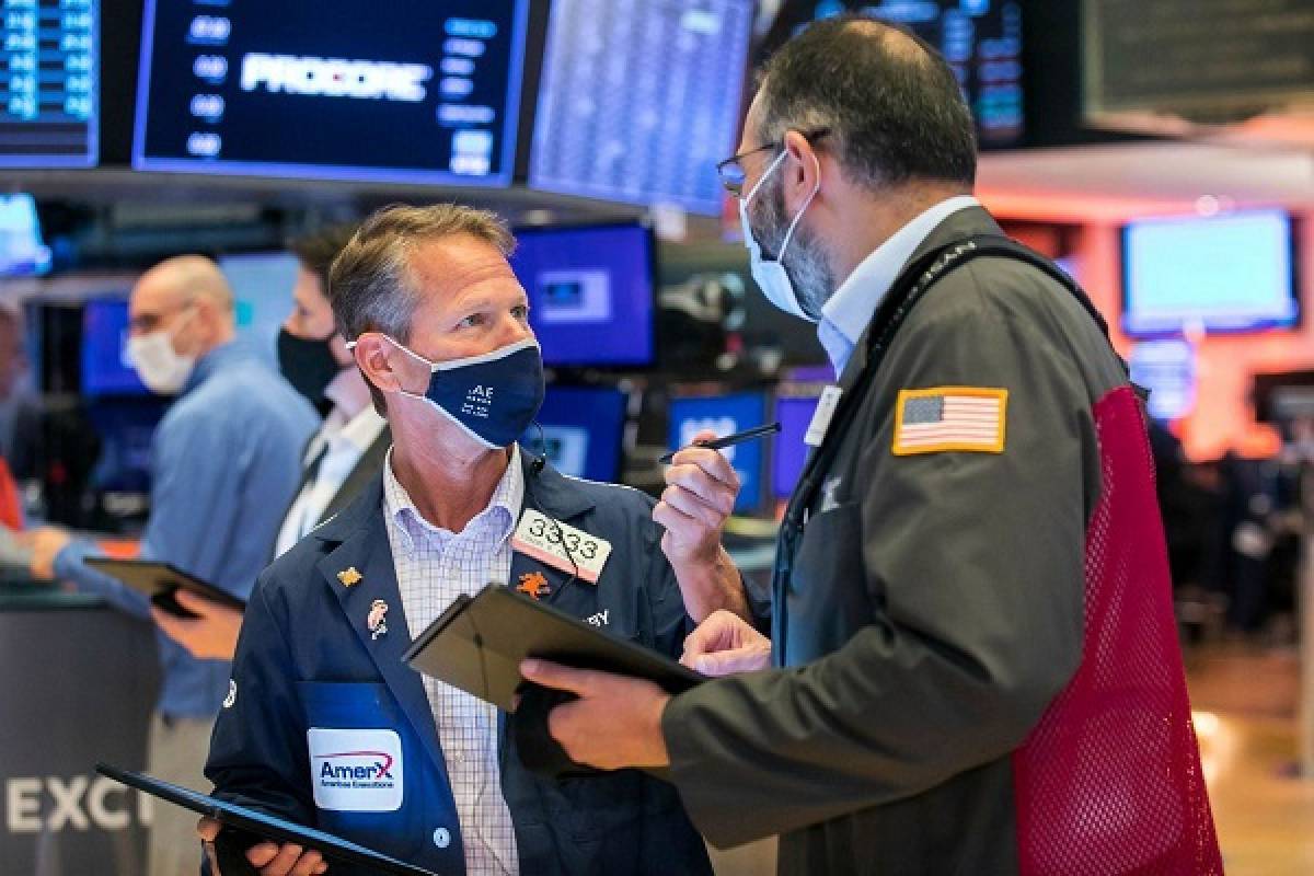 Wall Street: Σε ανοδική τροχιά με σηματωρό την αγορά εργασίας