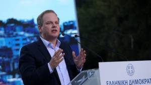Καραμανλής για ΜΜΜ: Στο 55% η αύξηση του στόλου
