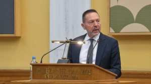 Στουρνάρας: Το δικαστικό μας σύστημα είναι πολύ αργό