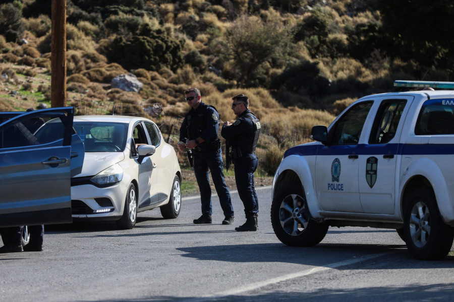 Κρήτη: 18 συλλήψεις για ναρκωτικά και «μαϊμού» επιδοτήσεις – Στο μικροσκόπιο δύο οργανώσεις