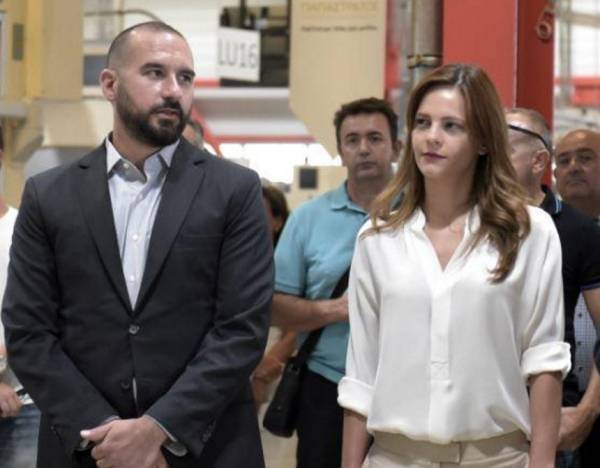Θετικός στον κορονοϊό ο γιος της Αχτσιόγλου και του Τζανακόπουλου