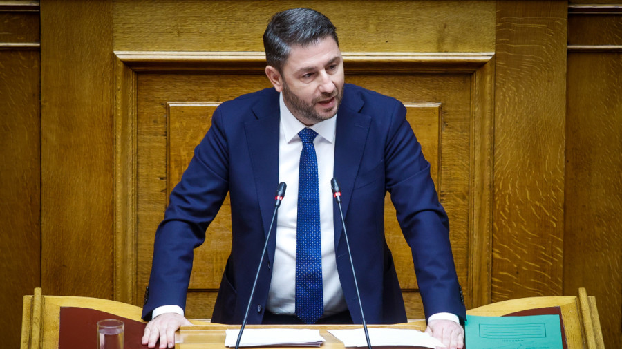 Ανδρουλάκης: Ο λαός ζητά δικαιοσύνη- Κοινωνικό αίτημα η πρόταση δυσπιστίας