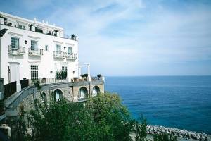 Ένα εντυπωσιακό καταφύγιο σε ένα μαγικό νησί