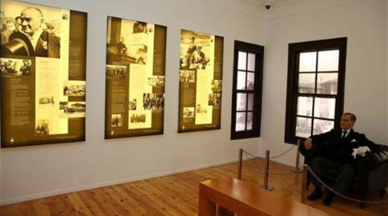 Τουρκικό "κύμα" στη Θεσσαλονίκη για την επέτειο θανάτου του Κεμάλ Ατατούρκ