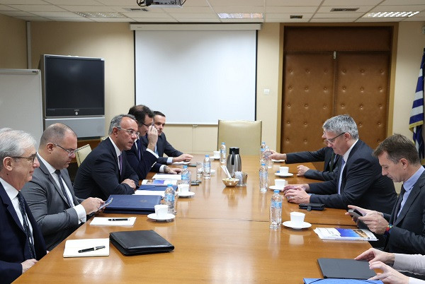 Μνημόνιο συνεργασίας για την ίδρυση κέντρου του ΟΟΣΑ στην Ελλάδα