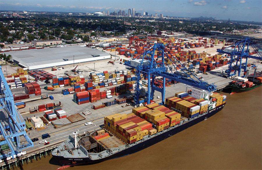 Απόσχιση πλοίου λόγω ισχυρών ανέμων-Ζημιά στο λιμάνι της Νέας Ορλεάνης