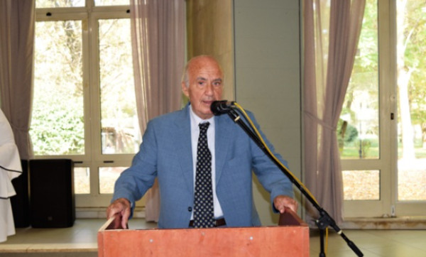 Πέθανε ο αγωνιστής της Εθνικής Αντίστασης Βασίλης Μπρακατσούλας-Το «αντίο» Ανδρουλάκη