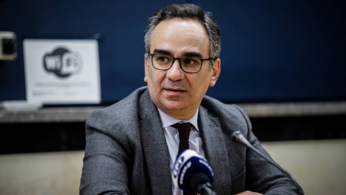 Κοντοζαμάνης: 9.000 τεστ την ημέρα στις πύλες εισόδου της χώρας