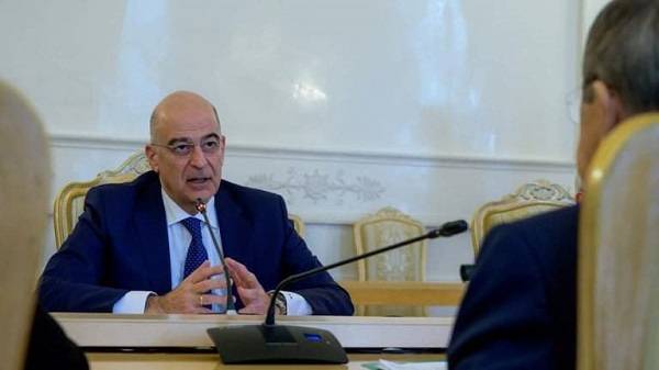 Δένδιας: Η Ελλάδα υπέρ της εδαφικής ακεραιότητας όλων των κρατών