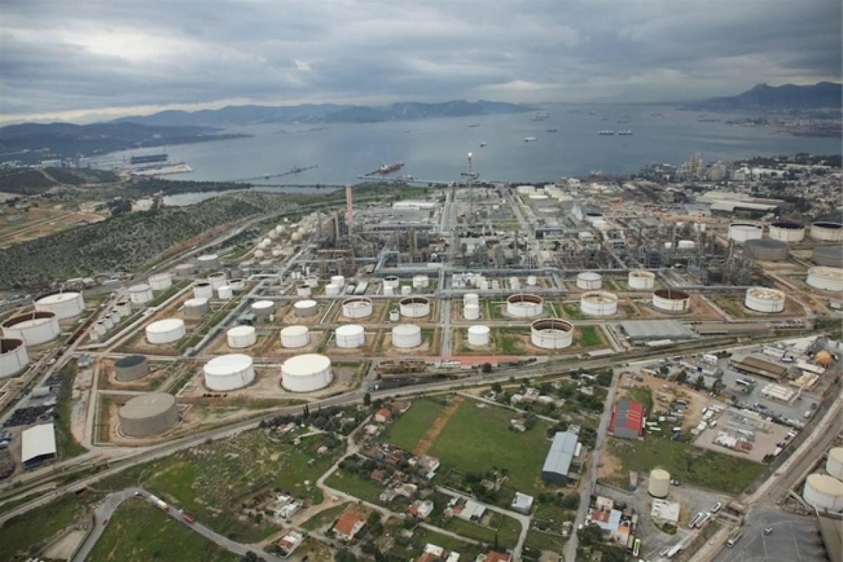 Τροποποιούνται οι περιβαλλοντικοί όροι για το διυλιστήριο των ΕΛΠΕ