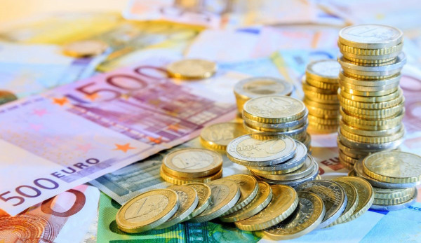 ΕΛΣΤΑΤ: Ανάπτυξη 1,9% για την ελληνική οικονομία στο β’ τρίμηνο