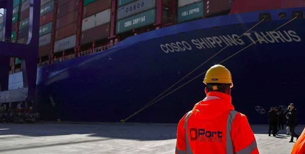 DPort Services: Ανησυχία για νέο αποκλεισμό του Εμπορικού Λιμένος Πειραιά