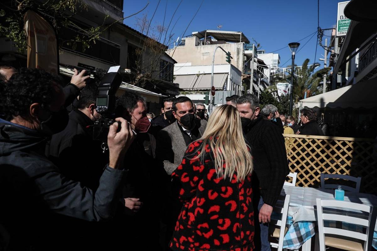 Τσίπρας:Η κυβέρνηση να σταματήσει να παριστάνει τον τροχονόμο των καρτέλ
