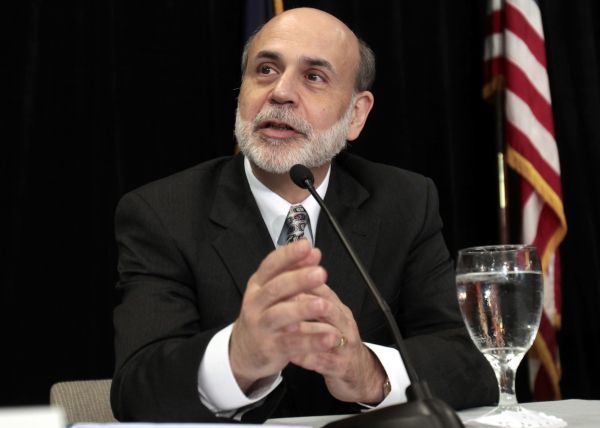 “Σφίγγα” ο Bernanke - Μειώνει τις εκτιμήσεις για το αμερικανικό ΑΕΠ