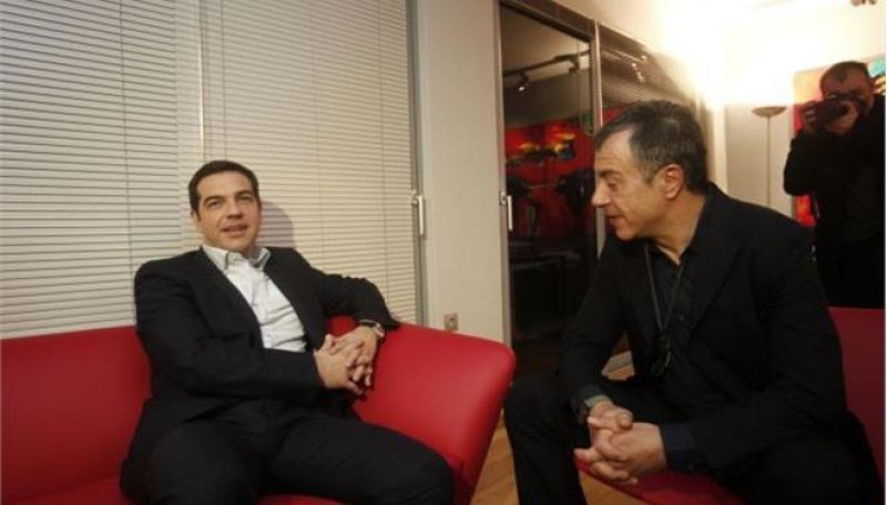 Σ. Θεοδωράκης: Περιμένουμε τις προγραμματικές δηλώσεις