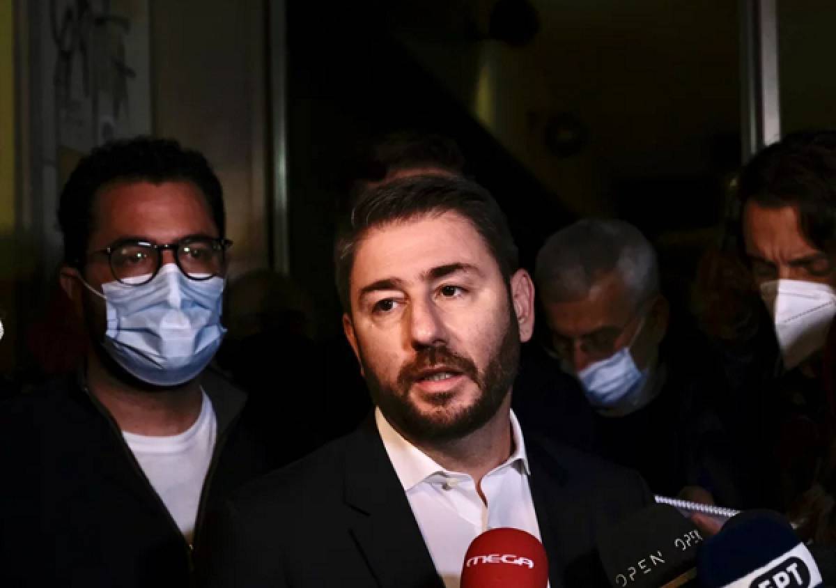 Ανδρουλάκης: Ζητώ καθαρή εντολή για ανανέωση και πολιτική αυτονομία