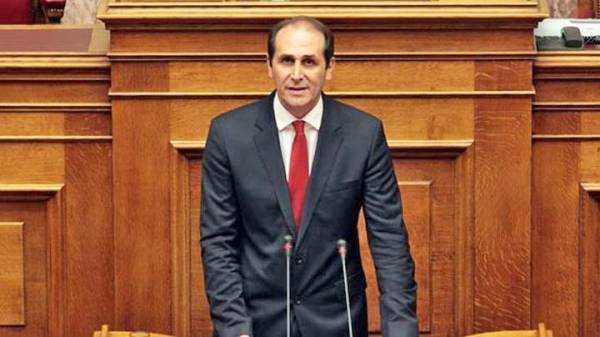 Βεσυρόπουλος: Άμεσα η νομοθετική πρωτοβουλία για τα αναδρομικά των συντάξεων