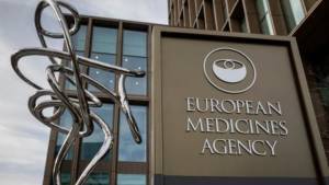 ΕΜΑ: Προς έγκριση η χρήση δύο νέων μονοκλωνικών αντισωμάτων