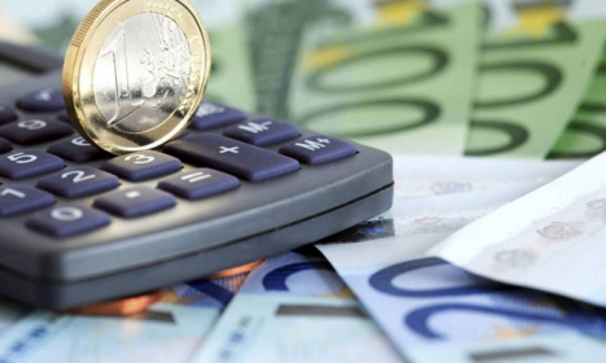 ΠΝΠ μέχρι τη Δευτέρα για τις επιταγές–Κλειδί η χρηματοδοτική κάλυψη