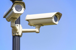 Κάμερες στην Αττική: Πιλοτικό πρόγραμμα σε 8 Δήμους – Ενημέρωση με SMS