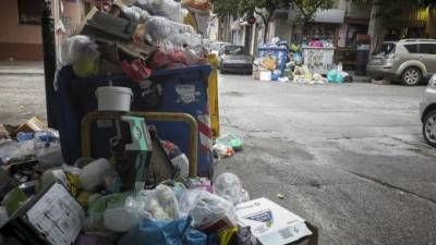 Μπακογιάννης: Κάνουμε ότι μπορούμε για να διατηρήσουμε καθαρές τις γειτονιές